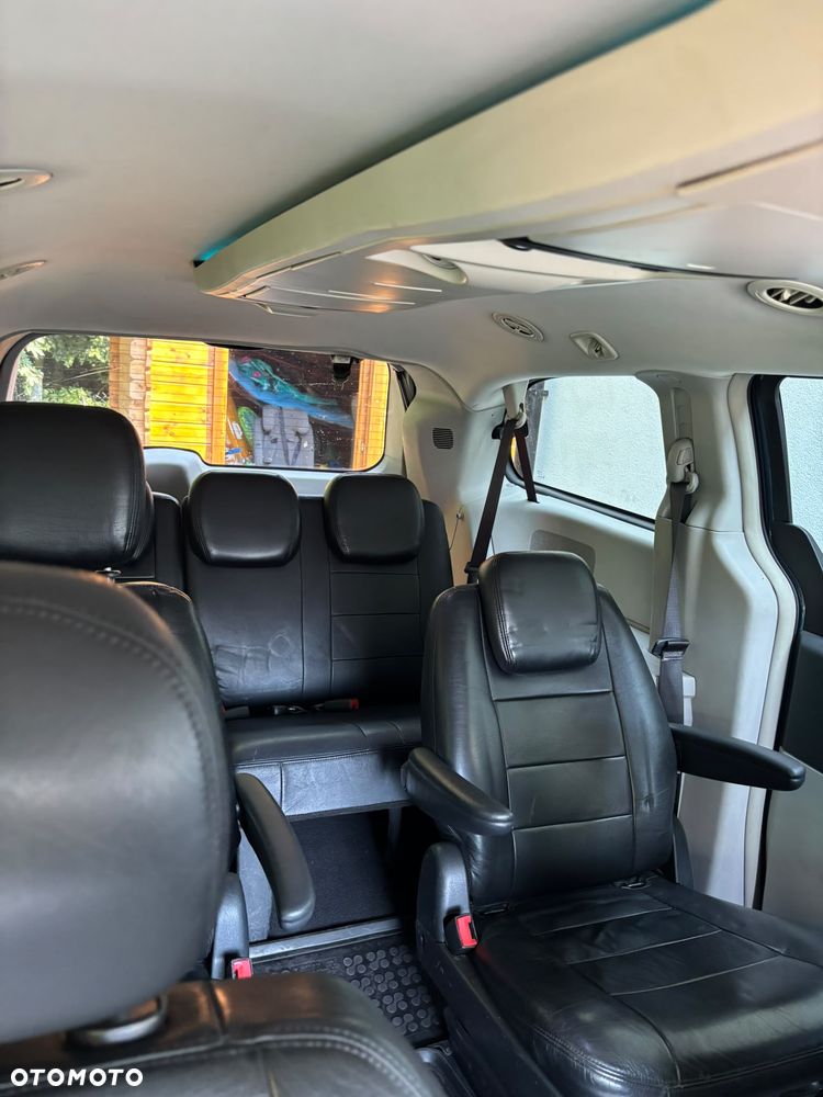 Chrysler Grand Voyager 2.8 CRD Touring - 12
