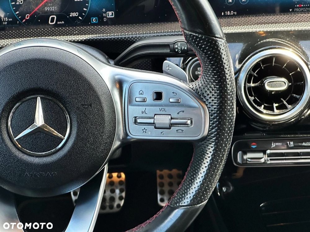 Mercedes-Benz CLA - 11