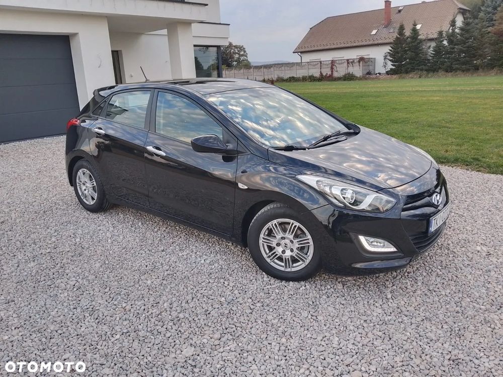 Hyundai i30 1.4 CRDi Comfort - 38