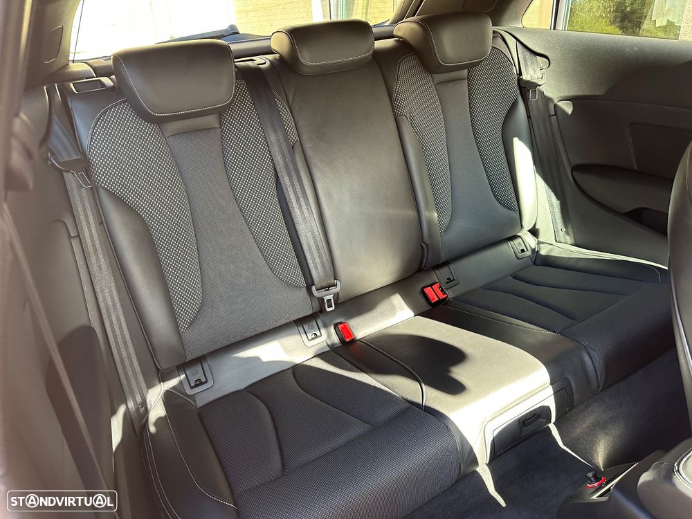 Audi A3 2.0 TDI S-line - 22