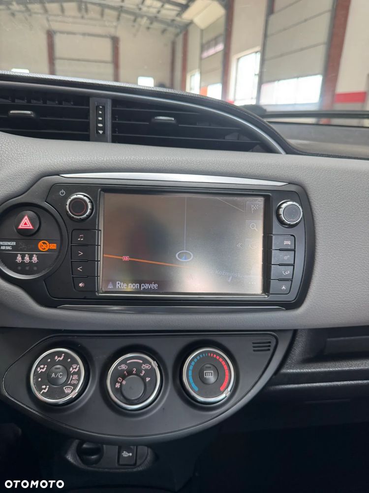 Toyota Yaris 1.4 D-4D Lounge - 19