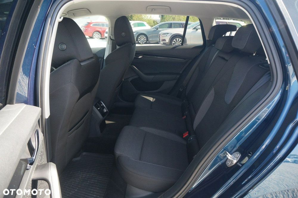 Skoda Octavia 2.0 TDI Ambition - 25