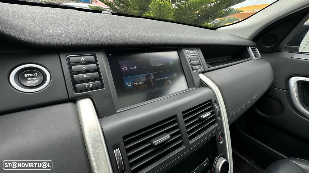 Land Rover Discovery Sport 2.0 TD4 SE - 34
