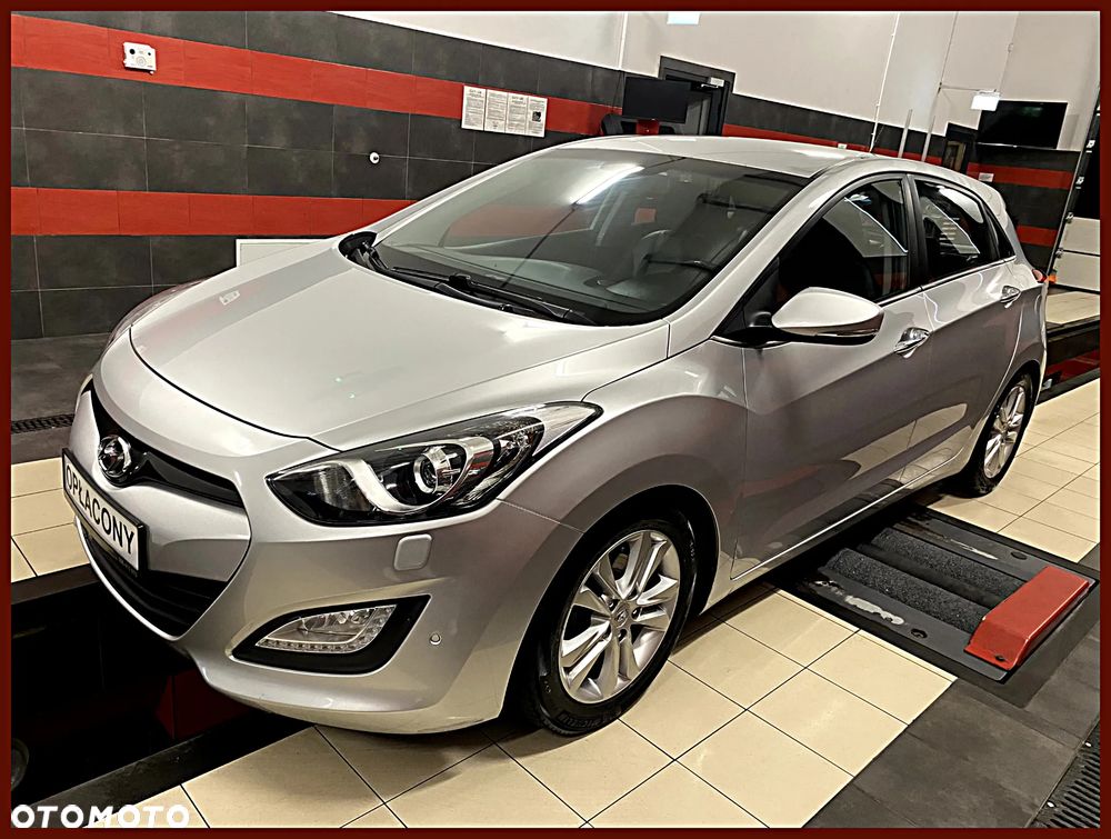Hyundai i30 1.6 GDI Classic + - 1