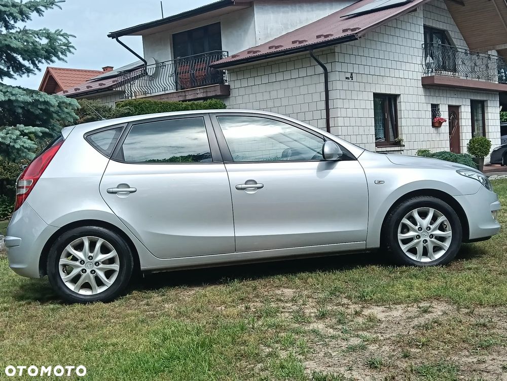 Hyundai i30 i30cw 1.4 Edition Plus - 9