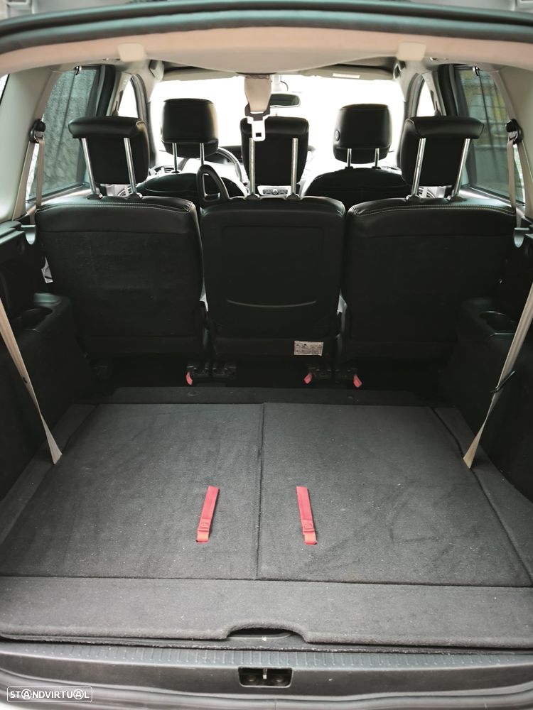 Renault Grand Scénic 1.6 dCi Bose Edition SS - 27