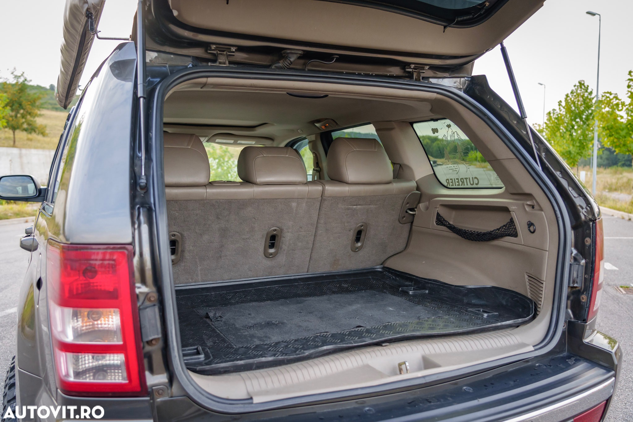 Jeep Grand Cherokee - 6