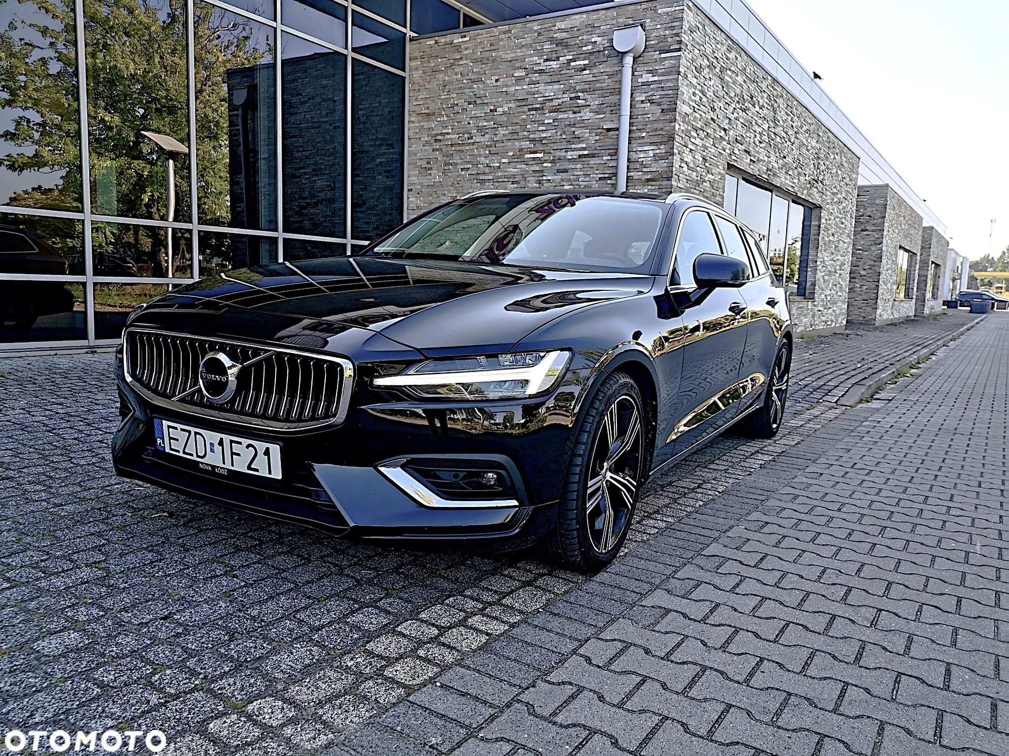 Volvo V60 B4 B Inscription - 1