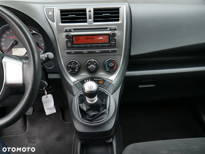 Subaru Trezia - 14