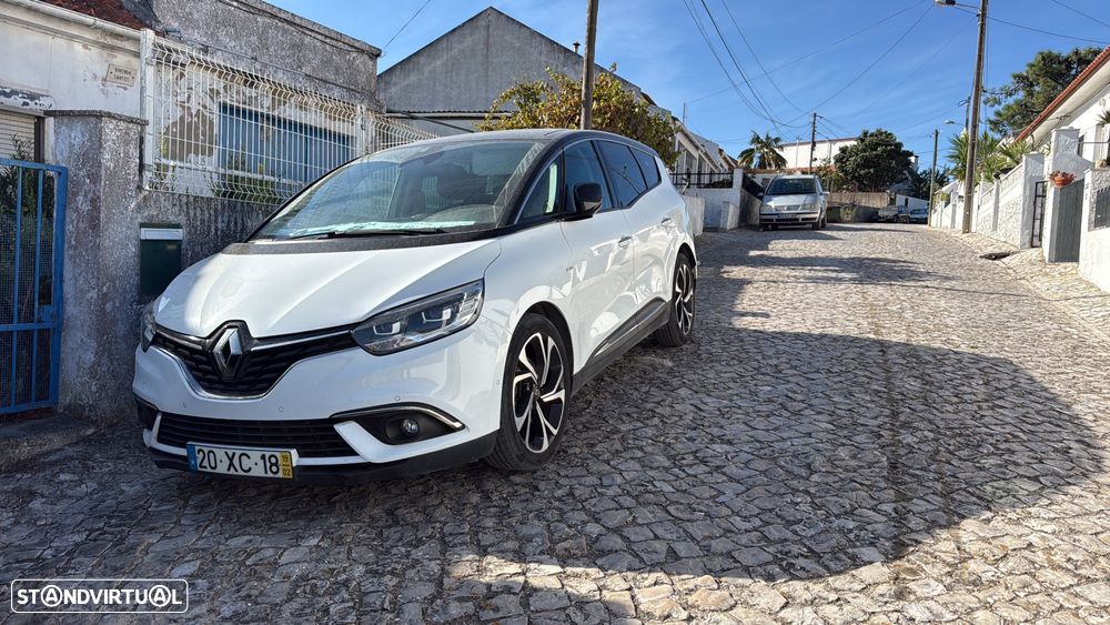 Renault Grand Scénic - 1