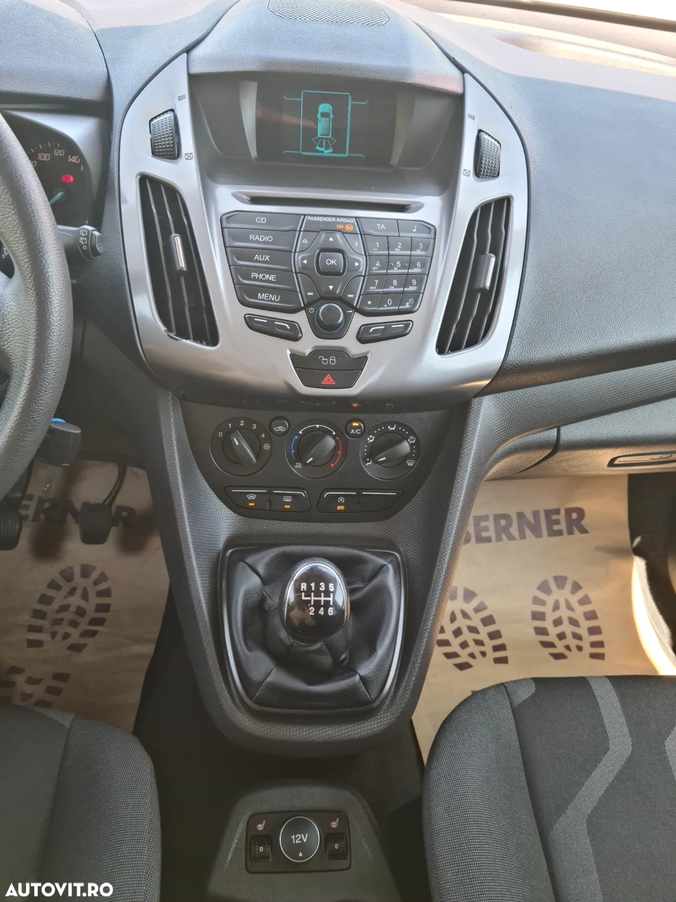 Ford Tourneo Connect 1.5 TDCi LWB (L2) Titanium - 22