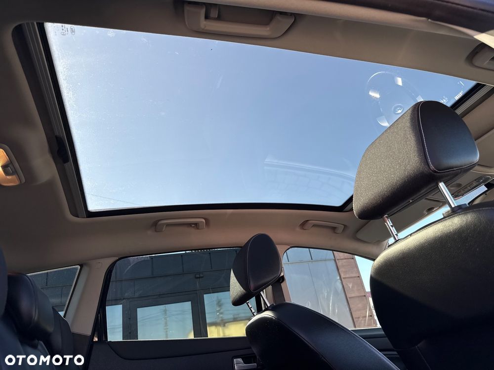 Ford Kuga 2.0 TDCi 4x4 Titanium - 10