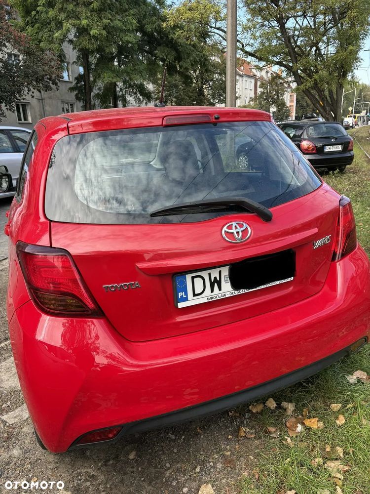 Toyota Yaris 1.33 Premium EU6 - 2