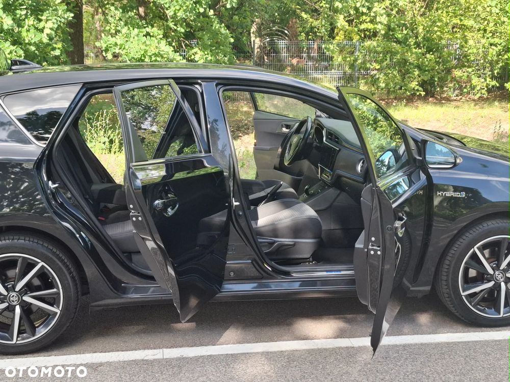 Toyota Auris - 15