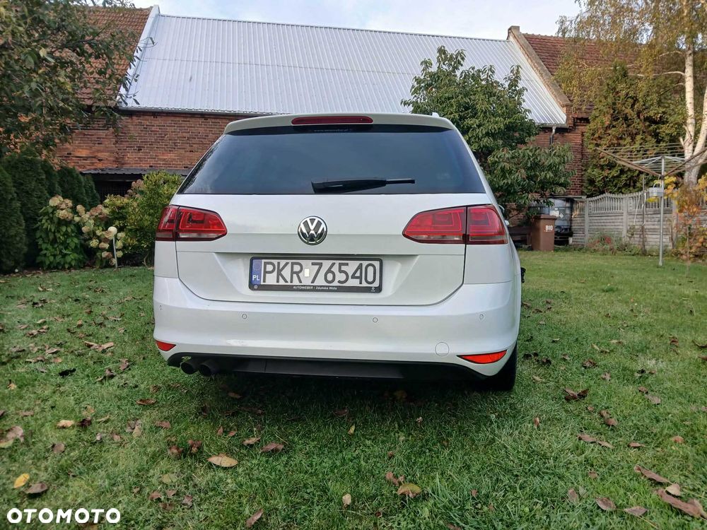 Volkswagen Golf - 4