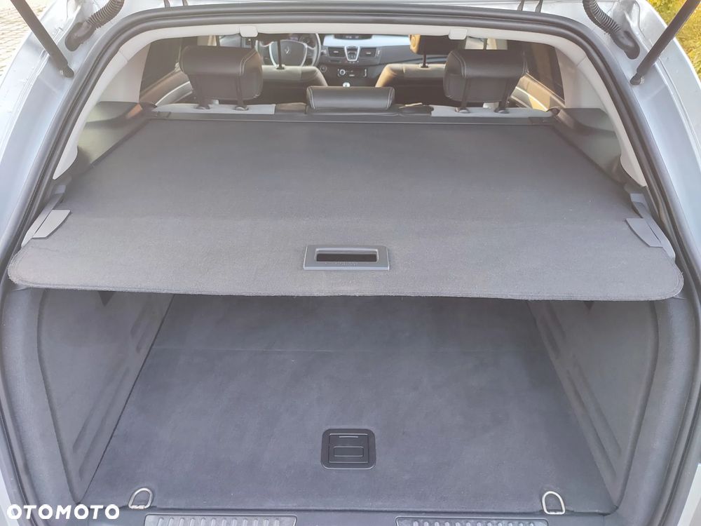 Renault Laguna 2.0 DCi FAP GT - 18