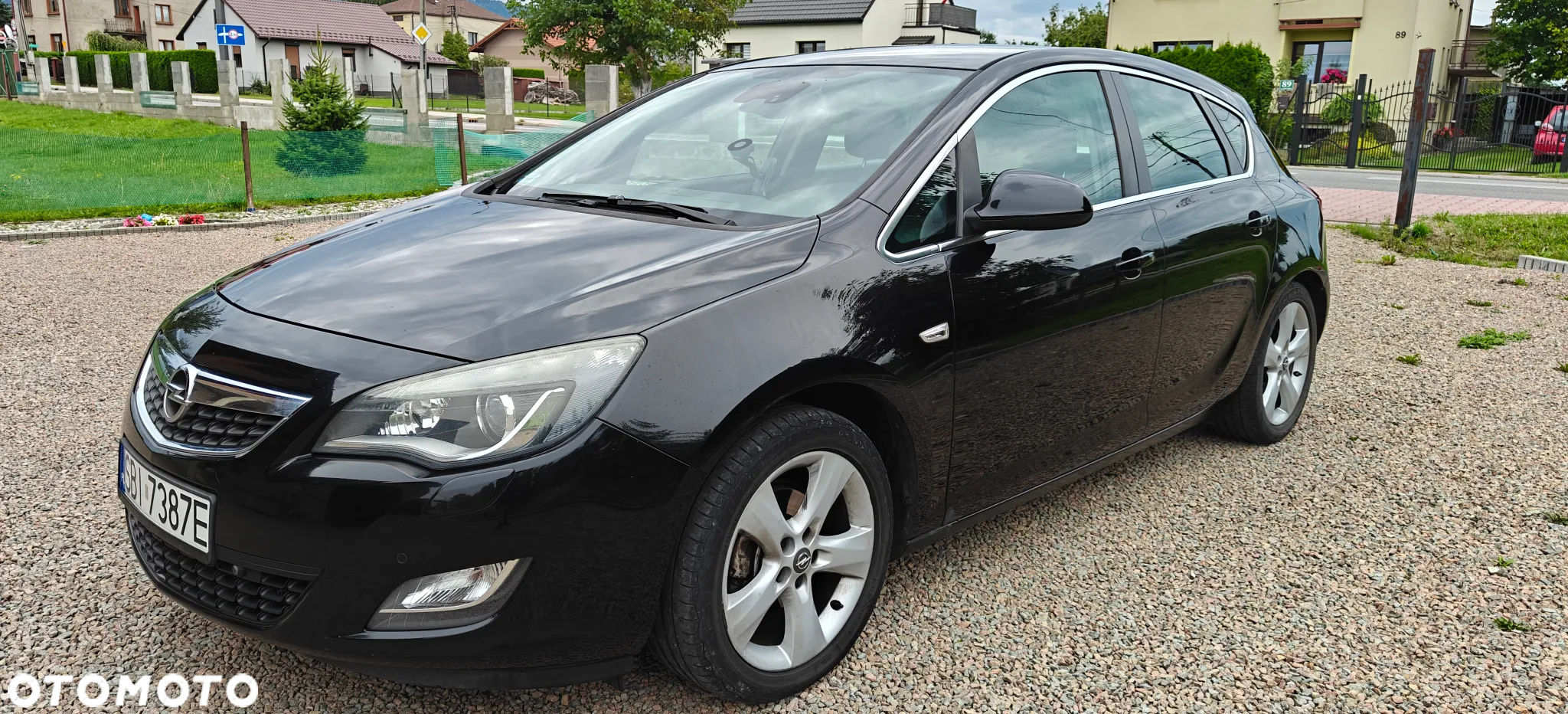 Opel Astra IV 1.4 T Cosmo - 2