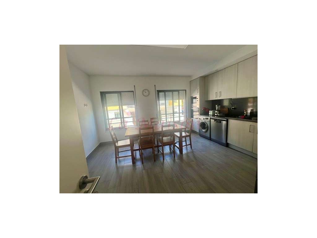 Mágnifco apartamento T2 na Moita - Grande imagem: 4/21
