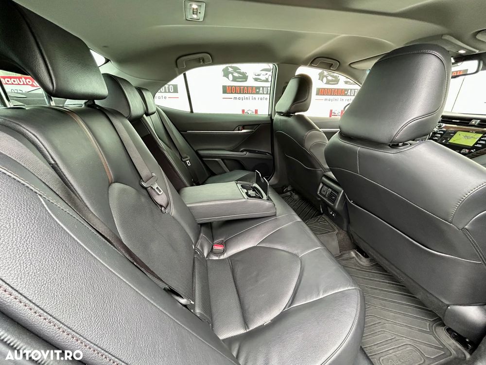 Toyota Camry Business Edition - 7