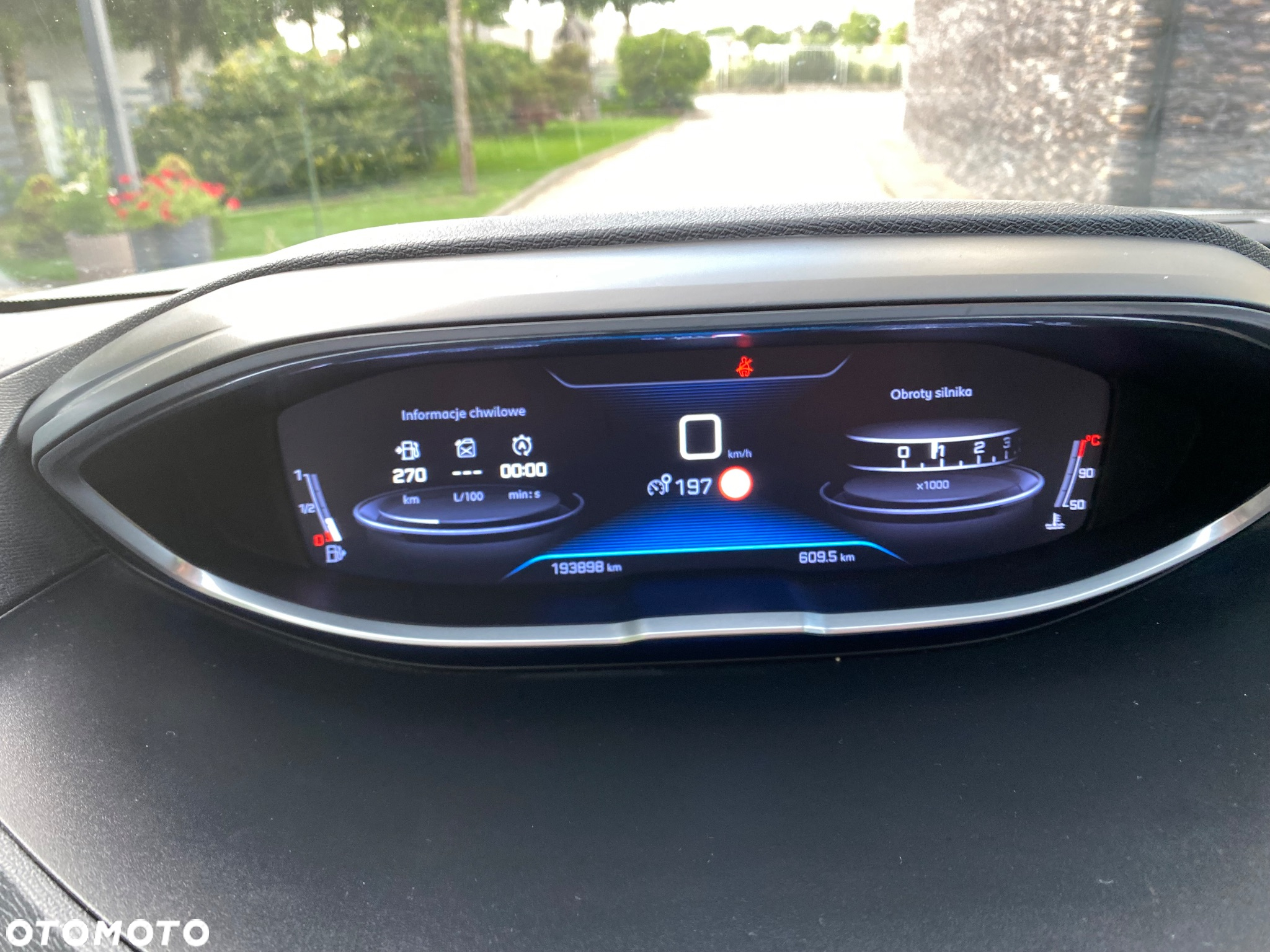 Peugeot 3008 1.6 BlueHDi Allure S&S - 12