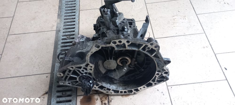 Suzuki Ignis 1.3 DDIS 05r skrzynia biegów manualna - 2