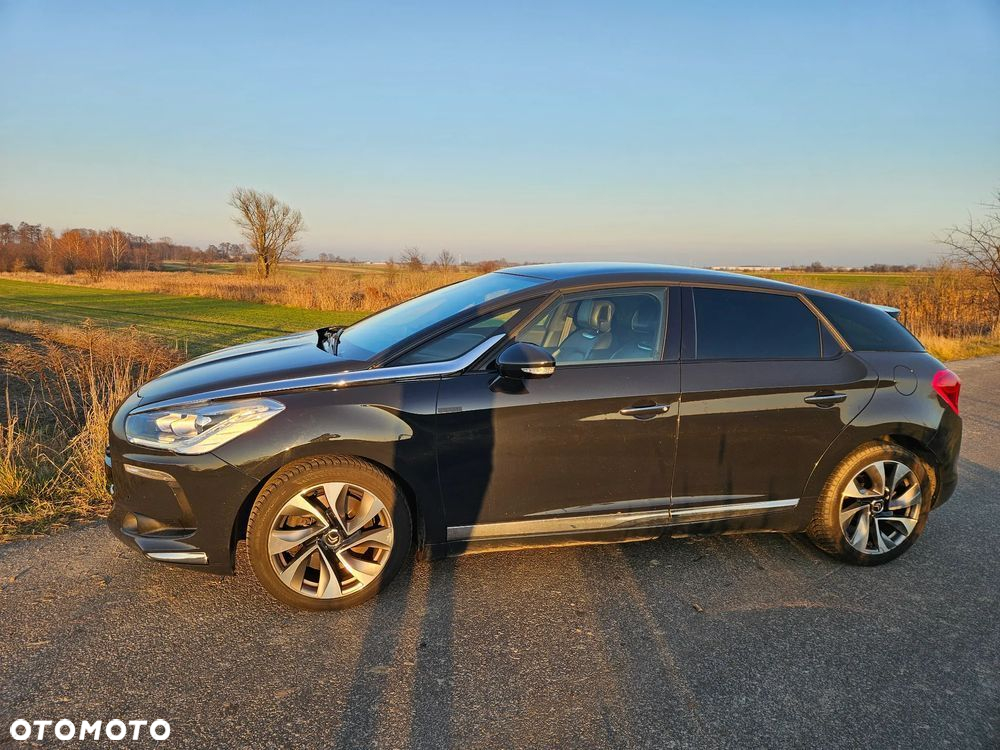 Citroën DS5 THP 200 SportChic - 2