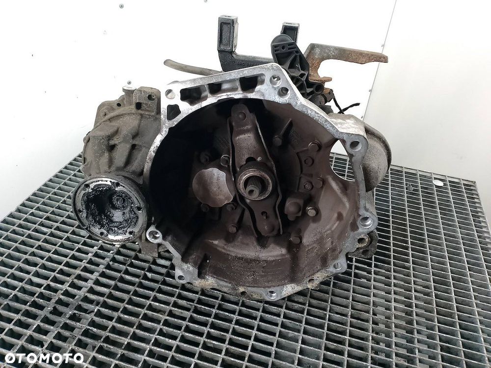 SKRZYNIA BIEGÓW MANUALNA 5 SKODA RAPID II RSY 1.6 TDI 115KM - 1