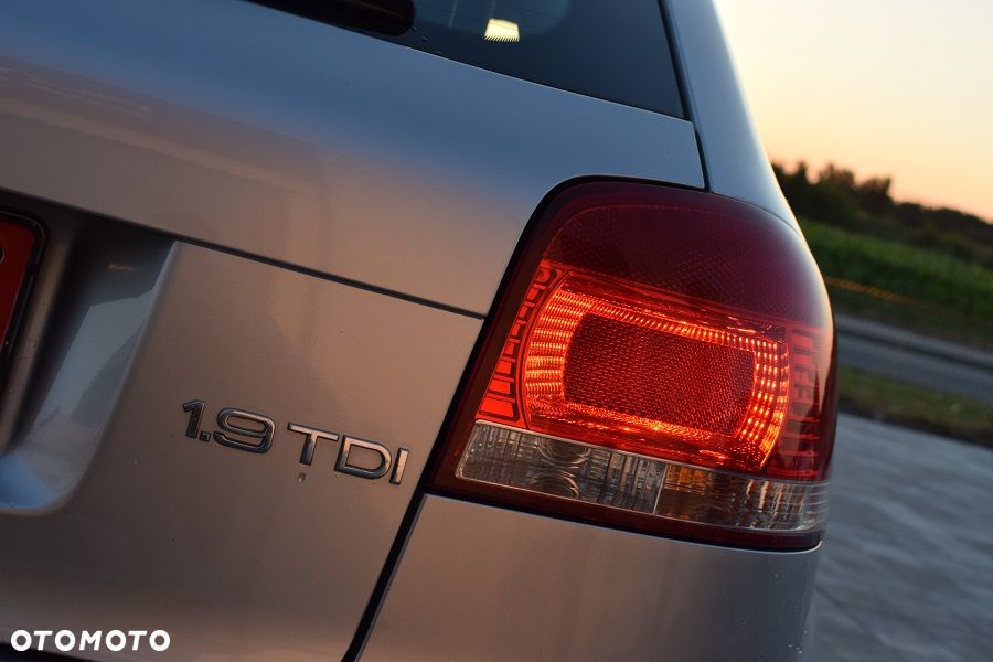 Audi A3 3-drzwiowe 1.9 TDI Ambiente - 18