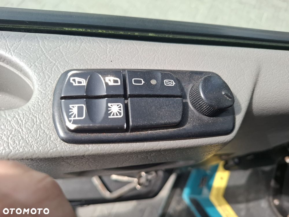 Mercedes-Benz ECONIC 2630 EURO 6 ZOELLER 22 m z DE - 21