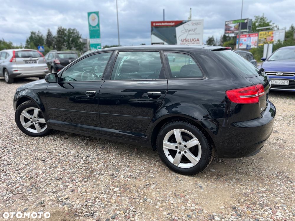 Audi A3 Sportback 1.6 Attraction - 6