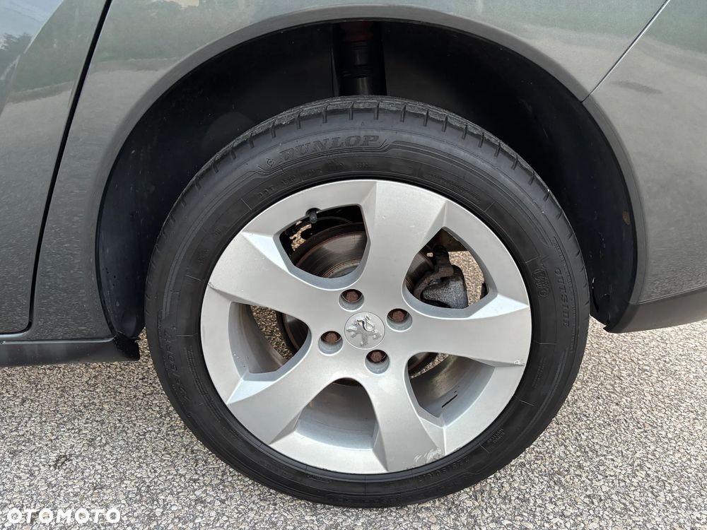 Peugeot 3008 155 THP Premium - 31