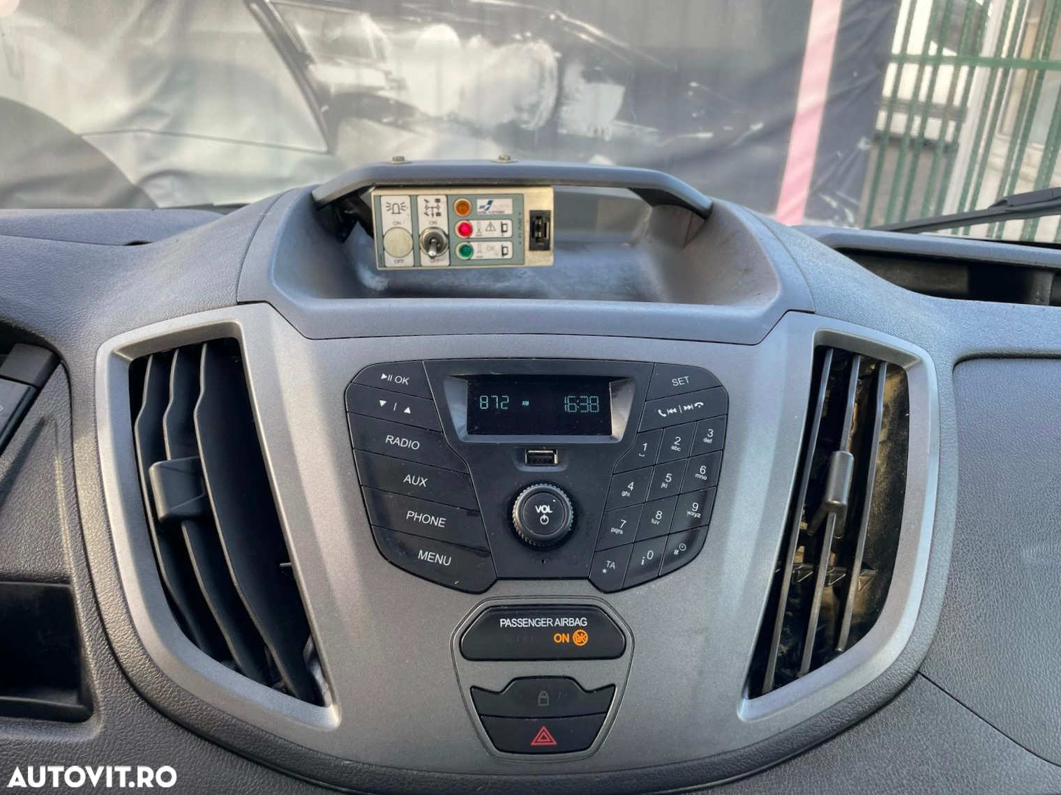 Ford Transit NACELA 18 M AXA DUBLA SPATE - 27