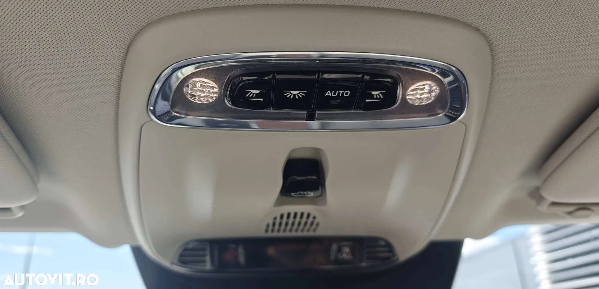 Volvo XC 90 T6 AWD 7 locuri Momentum Pro - 16