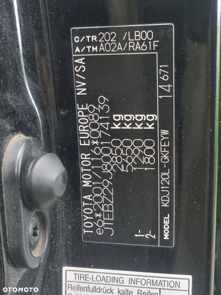 Toyota Land Cruiser - 18