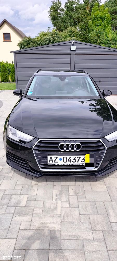 Audi A4 Avant 2.0 TDI - 24
