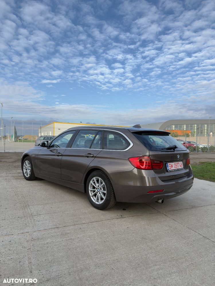BMW Seria 3 320d Aut. - 4