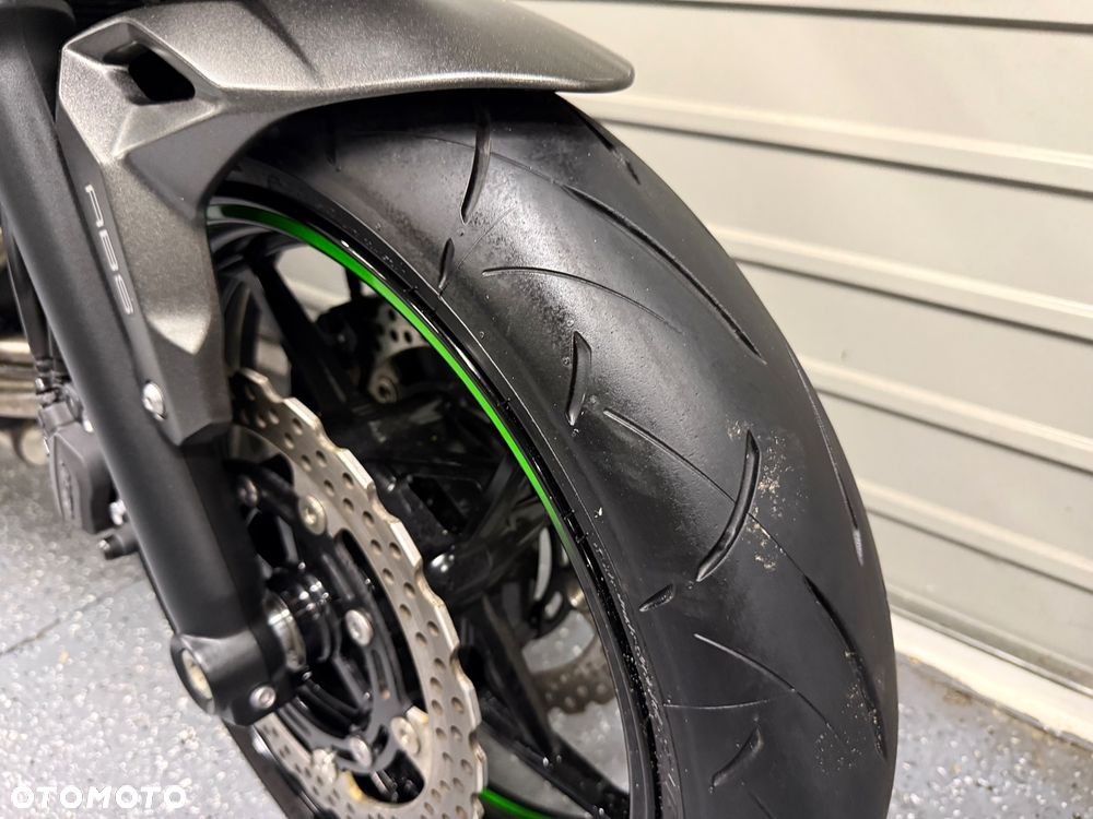 Kawasaki Z - 7