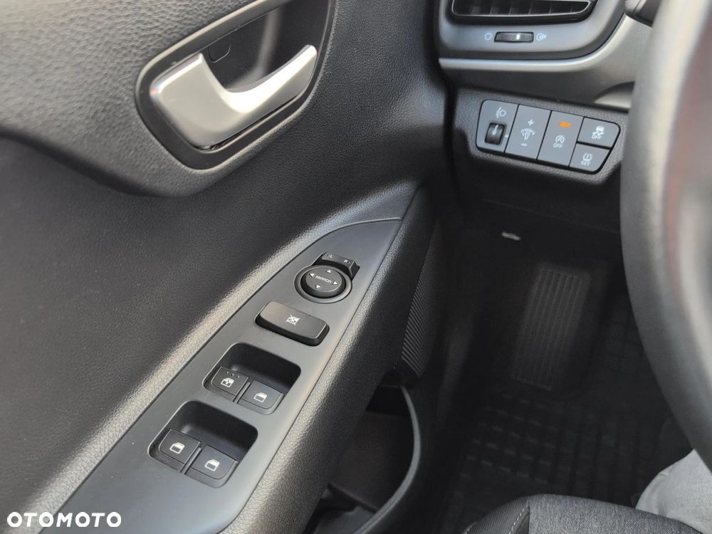 Kia Stonic 1.0 T-GDI M - 23