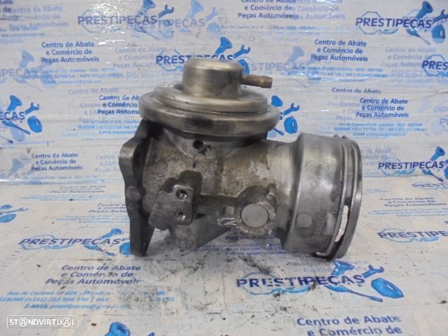 Egr 038131501AL 038129637L AUDI A4 B6 2003 1.9TDI 130CV 4P AZUL VACUO AUDI A4  8E FASE 1 2005 1.9TDI 130CV 4P PRETO VACUO - 4