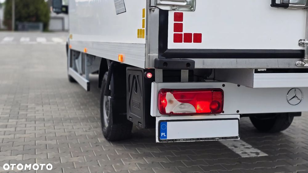 Mercedes-Benz SPRINTER 319 CDI 907 MAXI ❗️❗️ / AUTOMAT / ŁOPATKI / PODUSZKI PNEUMATYCZNE / KONTENER 10EP JEGGER / FULL OPCJA  / LEDY / XENON / WEBASTO / KONTENER MEBLOWY / RAMA / LAWETA / SALON POLSKA ❗❗ - 18