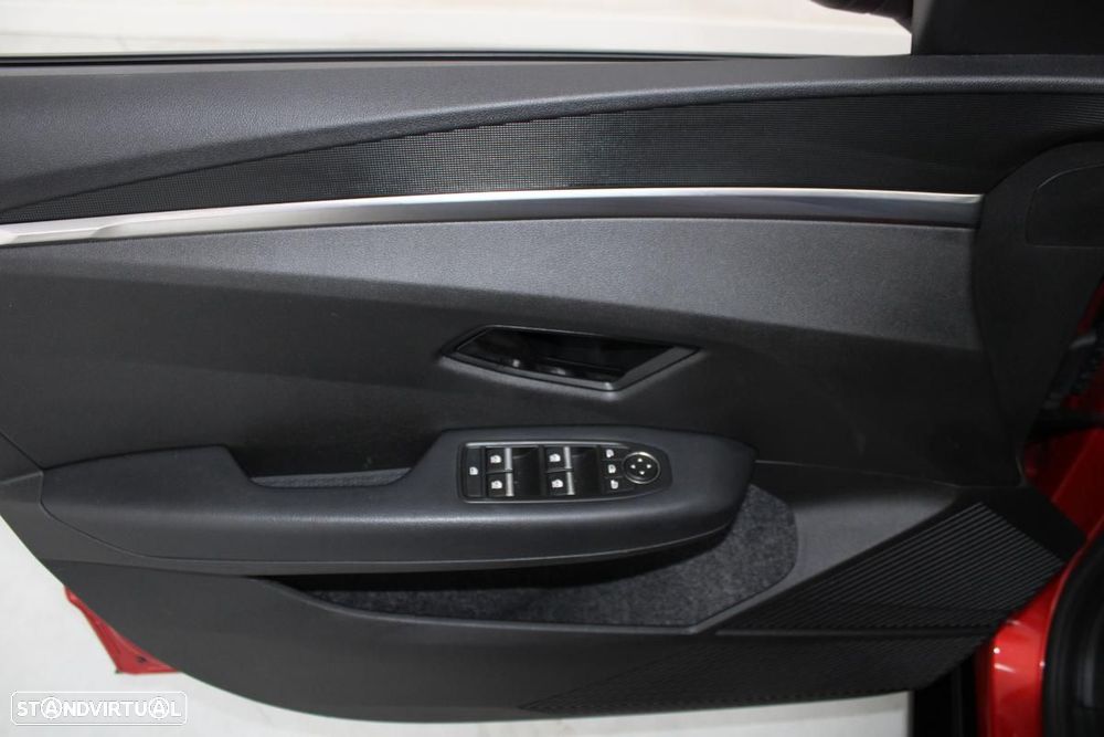 Renault Mégane E-Tech EV40 Equilibre — fotografia 10