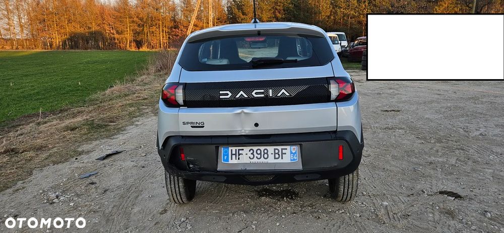 Dacia Spring - 4