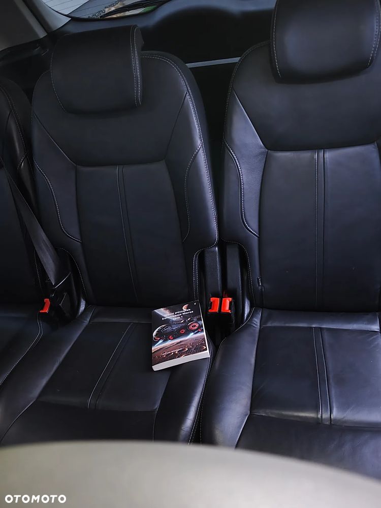 Ford S-Max - 15