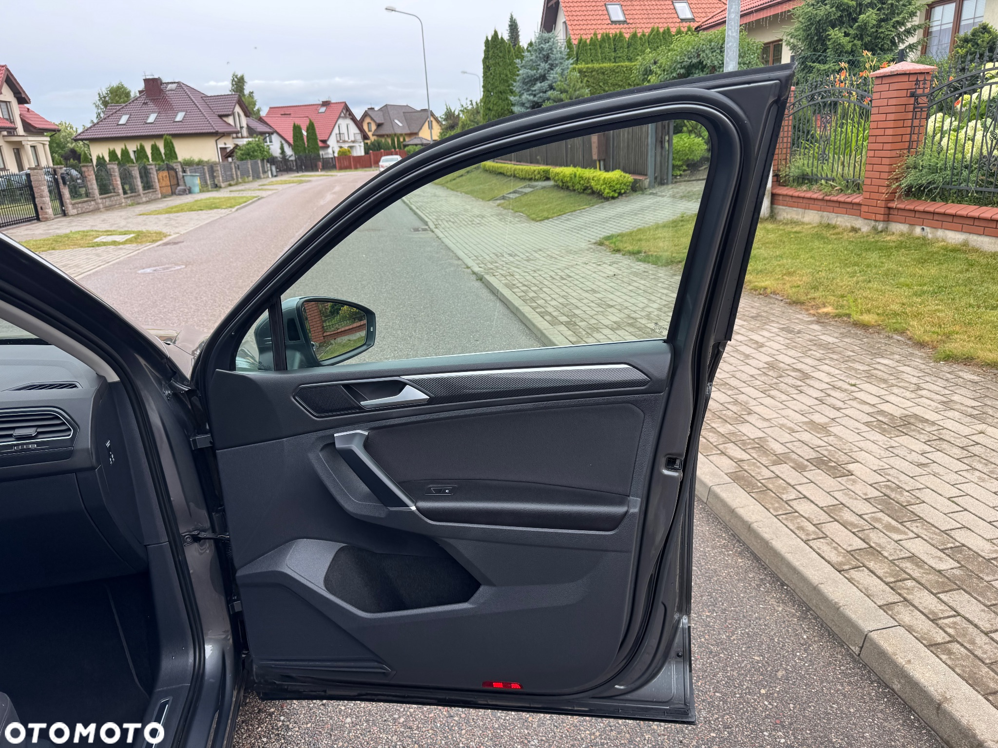 Volkswagen Tiguan - 34