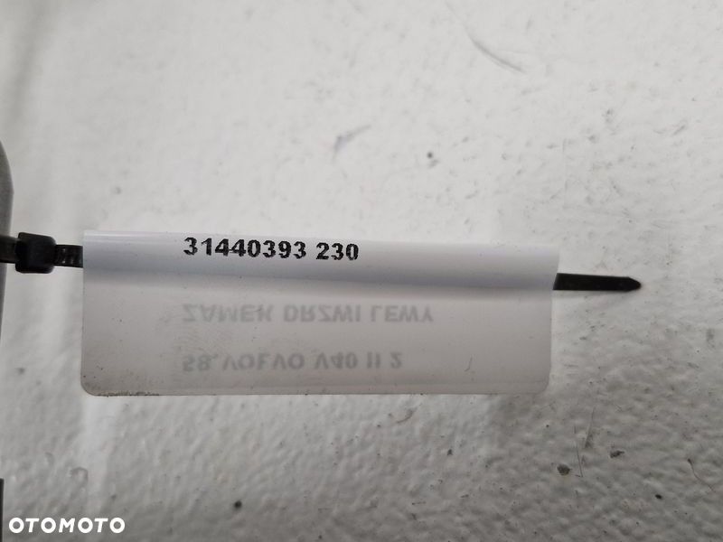 VOLVO V40 2 II ZAMEK DRZWI LEWY TYŁ TYLNY 6 PIN 31440393 - 9