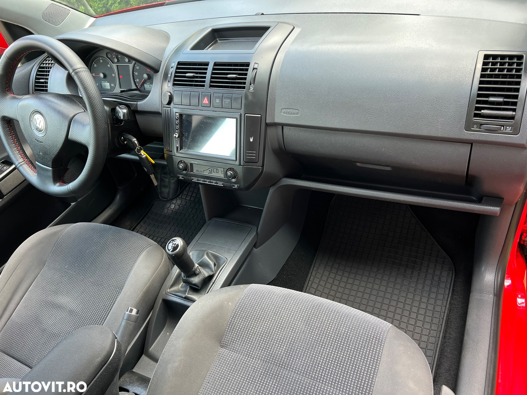 Volkswagen Polo 1.4 TDI Attractive - 10