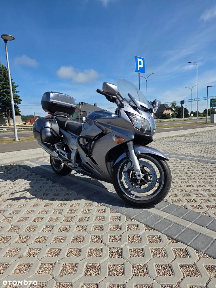 Yamaha FJR - 1