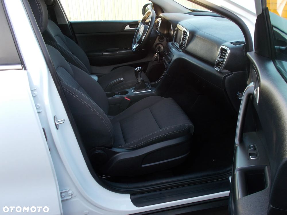 Kia Sportage 1.6 GDI L 2WD - 6