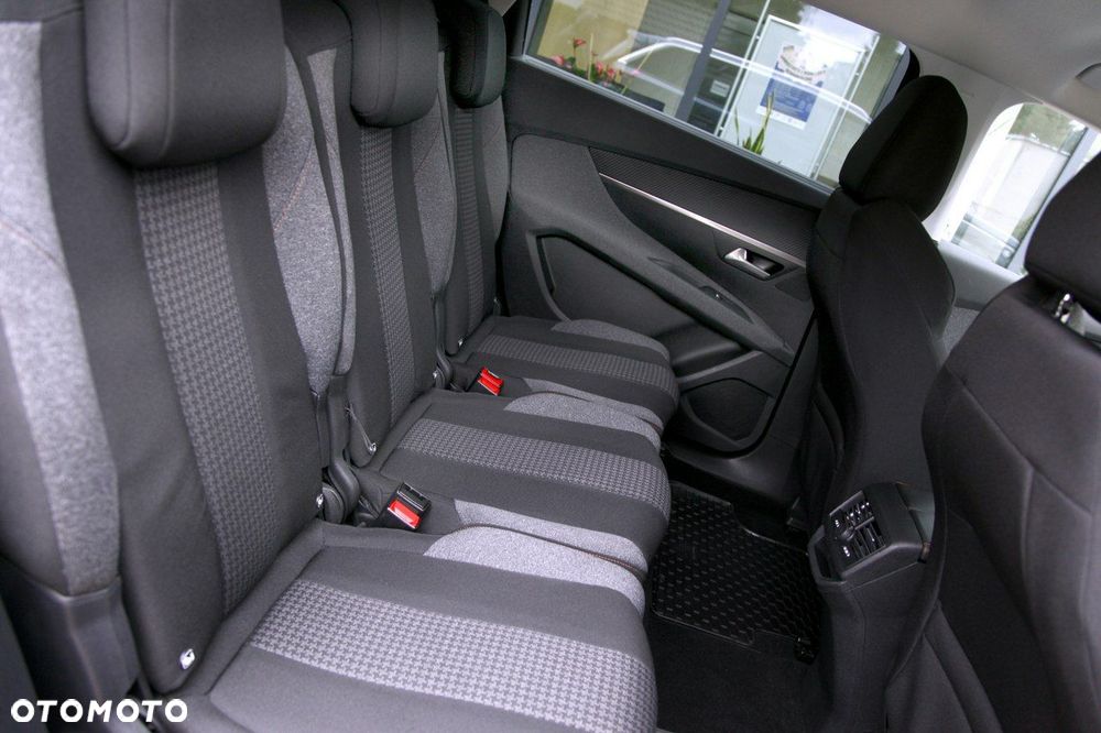 Peugeot 5008 - 20