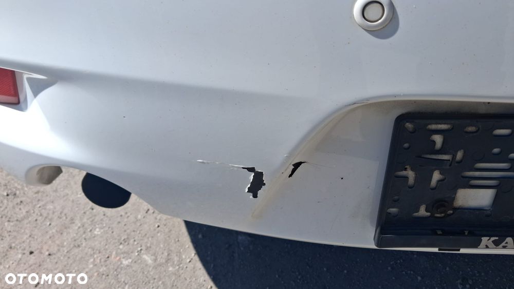 Mazda 3 1.6 CD Exclusive + - 11